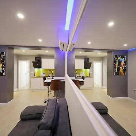 Apartment Marine Luxury